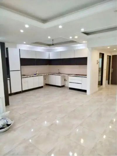 آپارتمان 130 متری سه خوابه در گلشهر کرج