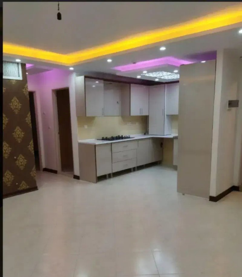 آپارتمان 84 متری دو خوابه در فاز 6 پرند14220733783