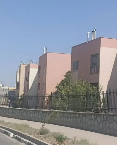 آپارتمان 82 متری دو خوابه در فاز 6 پرند