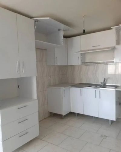 آپارتمان 83 متری دو خوابه در فاز 6 پرند