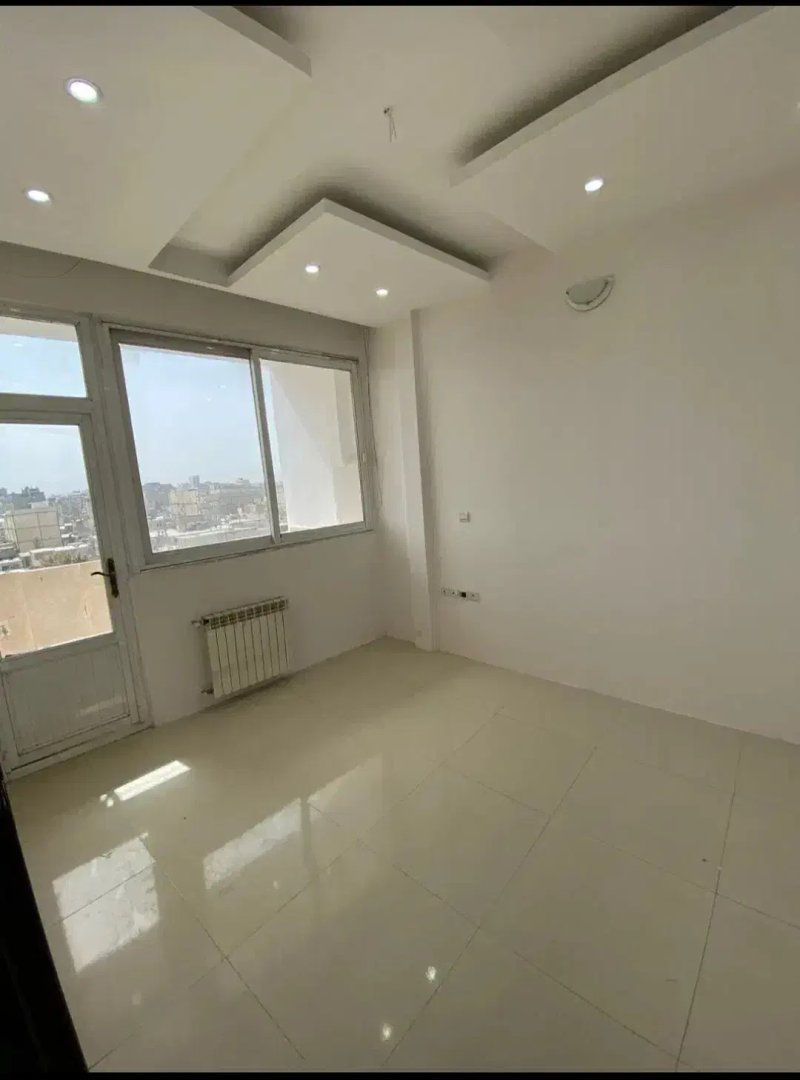 آپارتمان 200 متری سه خوابه در هنرور مشهد14236034007