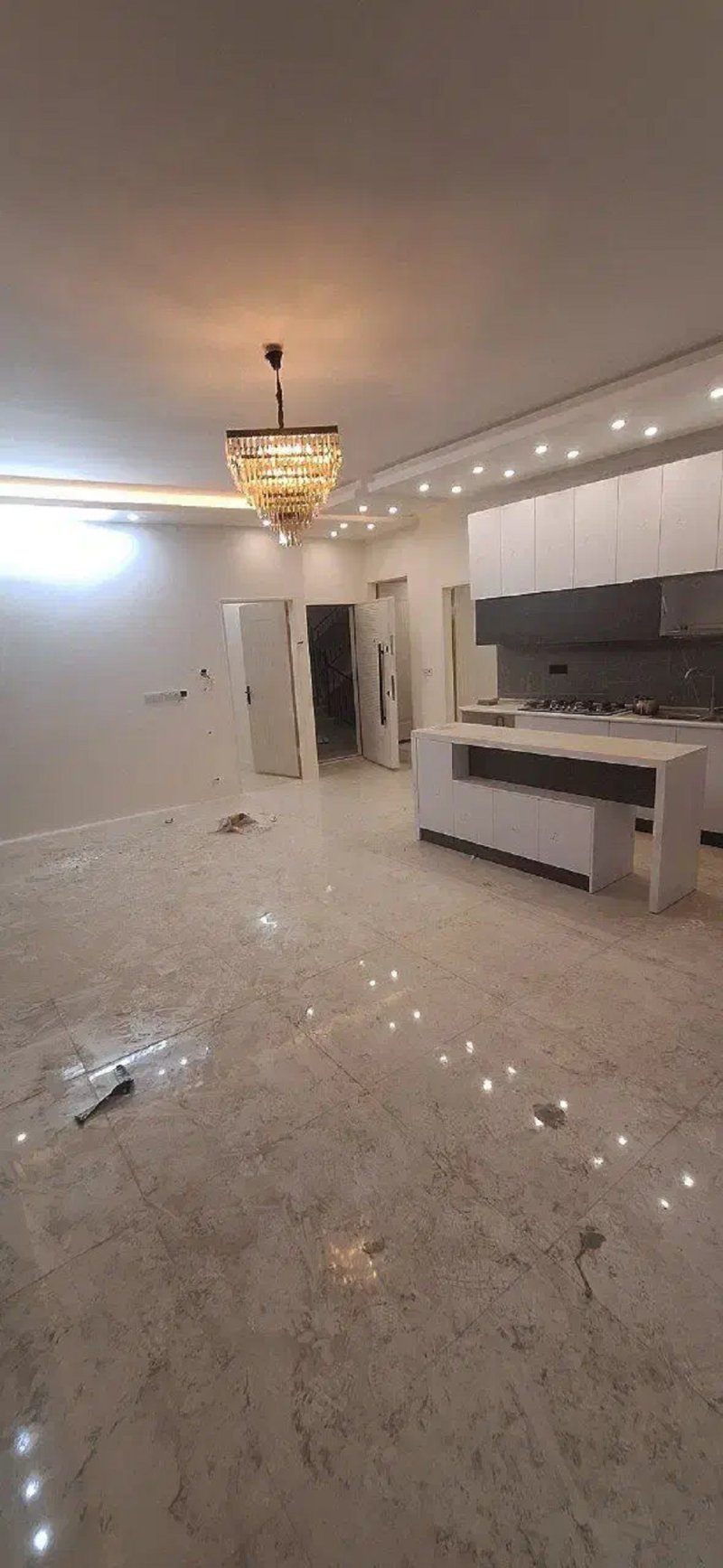 آپارتمان 95 متری دو خوابه در بلوارشفا مشهد14231333886