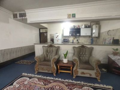 خانه 100 متری دو خوابه در کشمیری مشهد