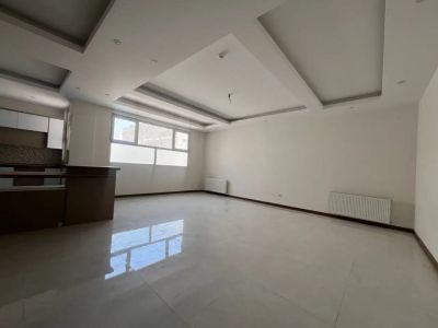 آپارتمان 82 متری دو خوابه در گلشهر کرج