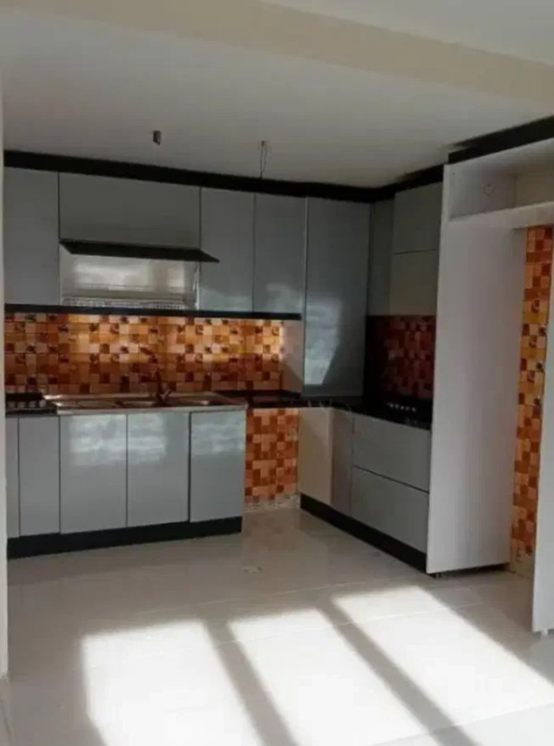 آپارتمان 81 متری دو خوابه در فاز 6 پرند14230833877