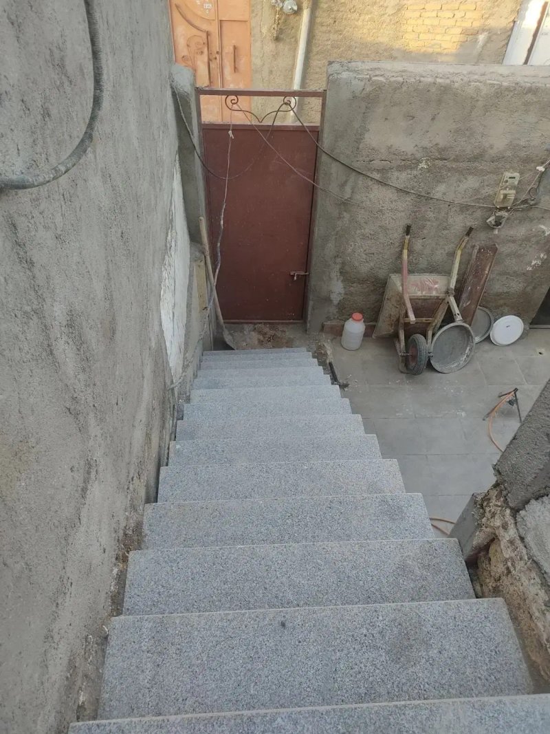 خانه 100 متری دو خوابه در کشمیری مشهد14247734181