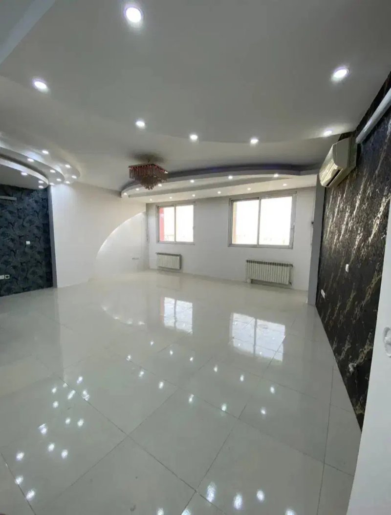 آپارتمان 200 متری سه خوابه در هنرور مشهد14236034005