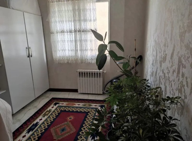 آپارتمان 95 متری یک خوابه در چهارصددستگاه کرج14237734028