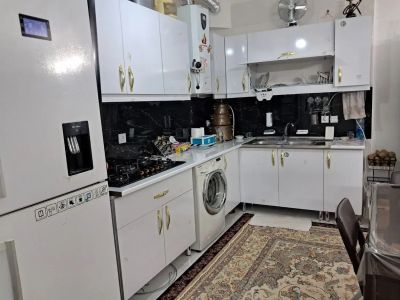 خانه 100 متری سه خوابه در کشمیری مشهد