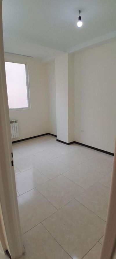 آپارتمان 79 متری دو خوابه در فاز 6 پرند