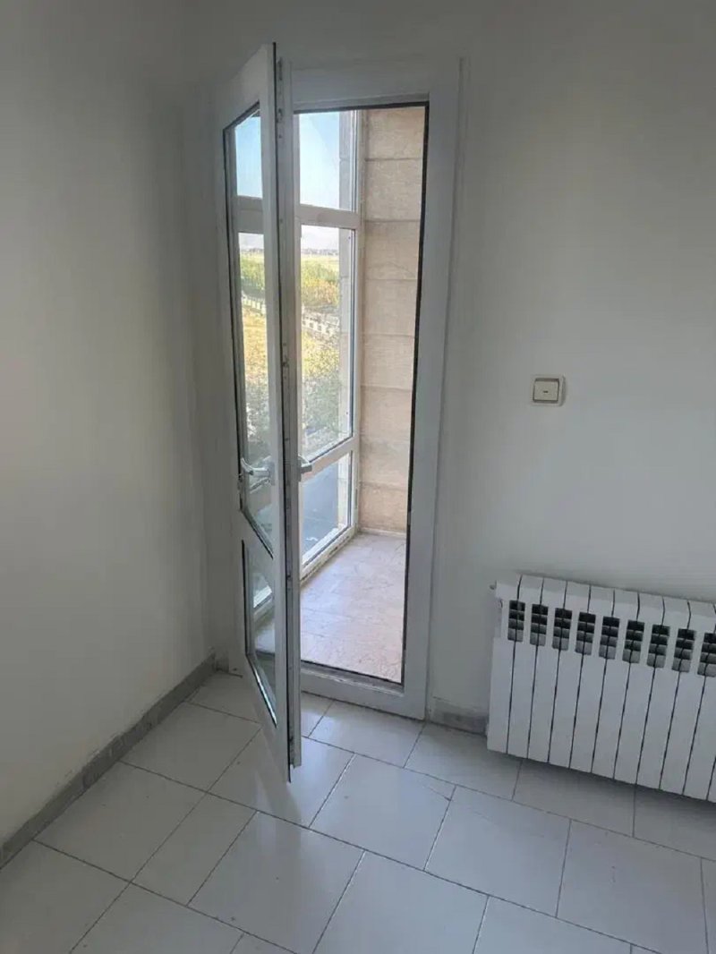 آپارتمان 120 متری دو خوابه در مهرشهر کرج14248534204