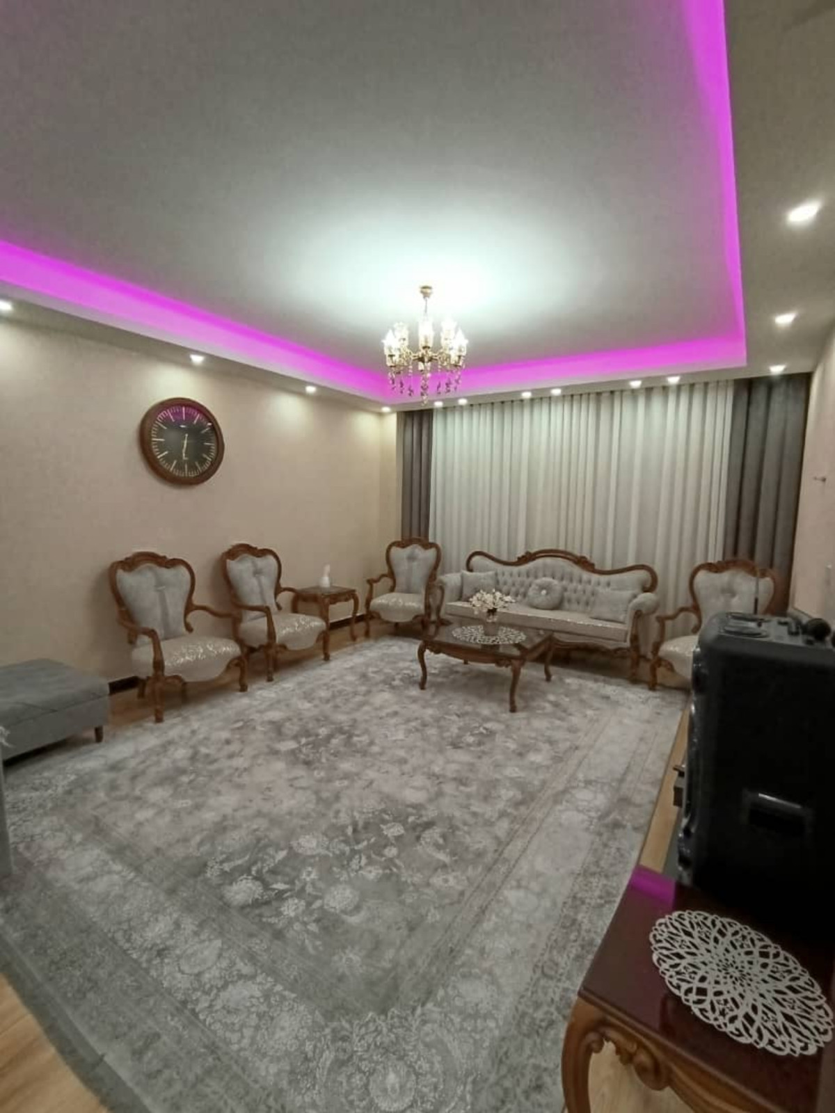 آپارتمان 80 متری دو خوابه در فاز 2 اندیشه 5