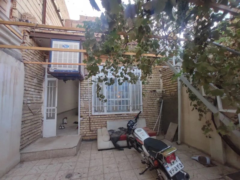 خانه 100 متری یک خوابه در کشمیری مشهد14285134726