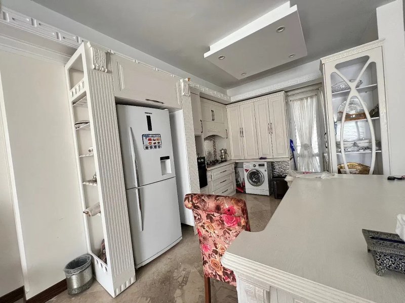 آپارتمان 130 متری سه خوابه در بلوار فردوس تهران14287934776