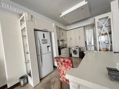 آپارتمان 130 متری سه خوابه در بلوار فردوس تهران