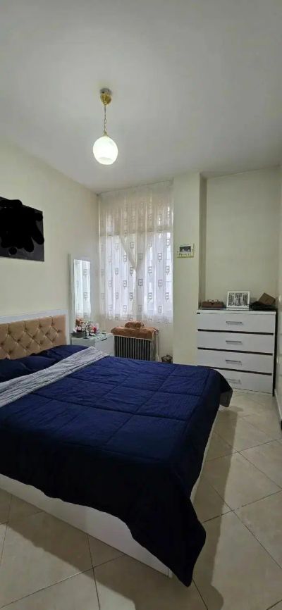 آپارتمان 77 متری دو خوابه در پونک تهران