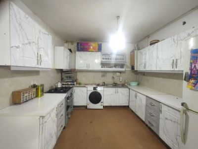 خانه 150 متری دو خوابه در کشمیری مشهد