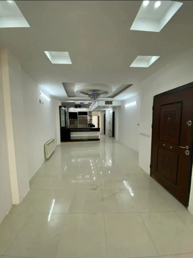 آپارتمان 200 متری سه خوابه در هنرور مشهد14279034566