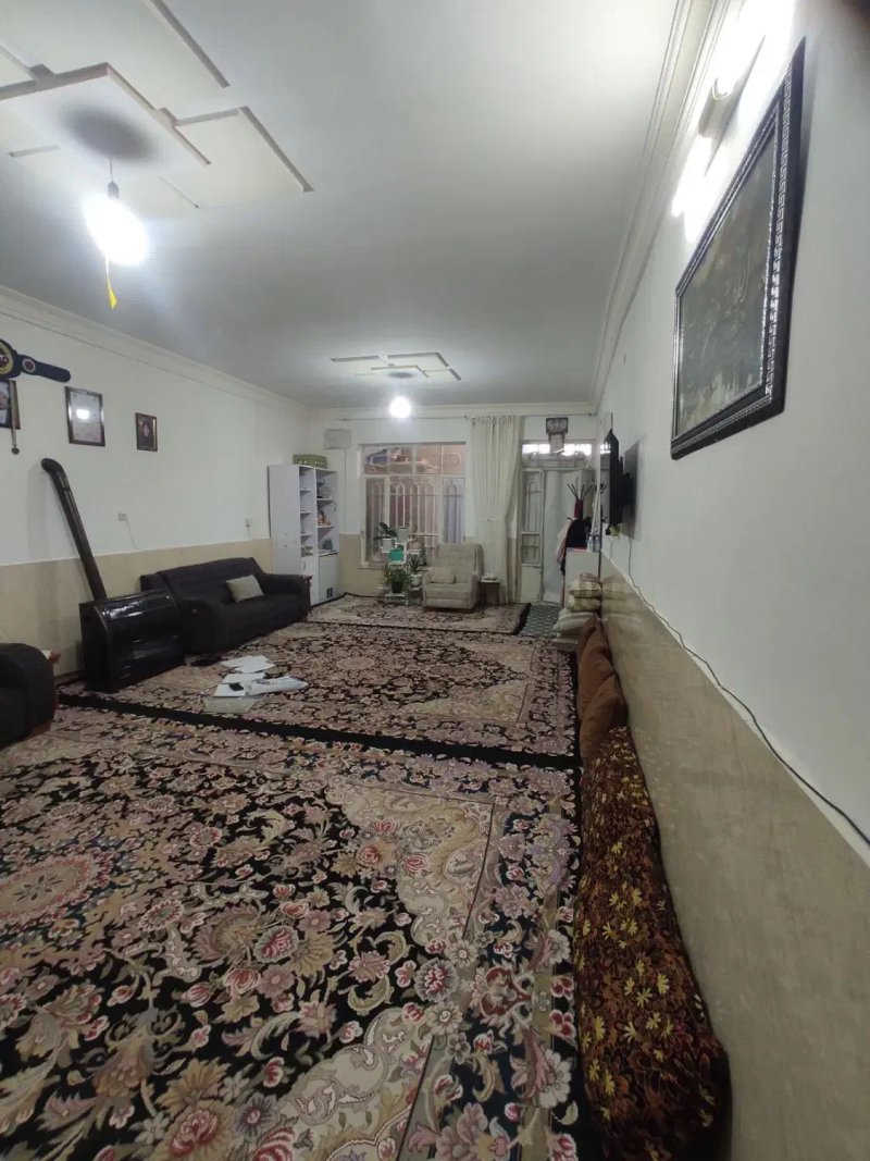 خانه 125 متری یک خوابه در کشمیری مشهد14279734590