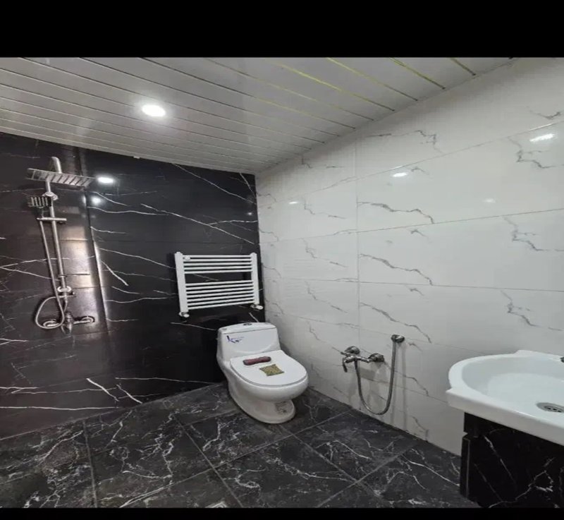 آپارتمان 143 متری سه خوابه در مهرشهر کرج14272734475