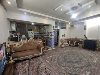 خانه 100 متری یک خوابه در کشمیری مشهد