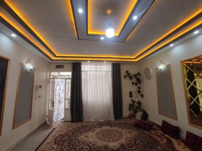 خانه 100 متری دو خوابه در کشمیری مشهد