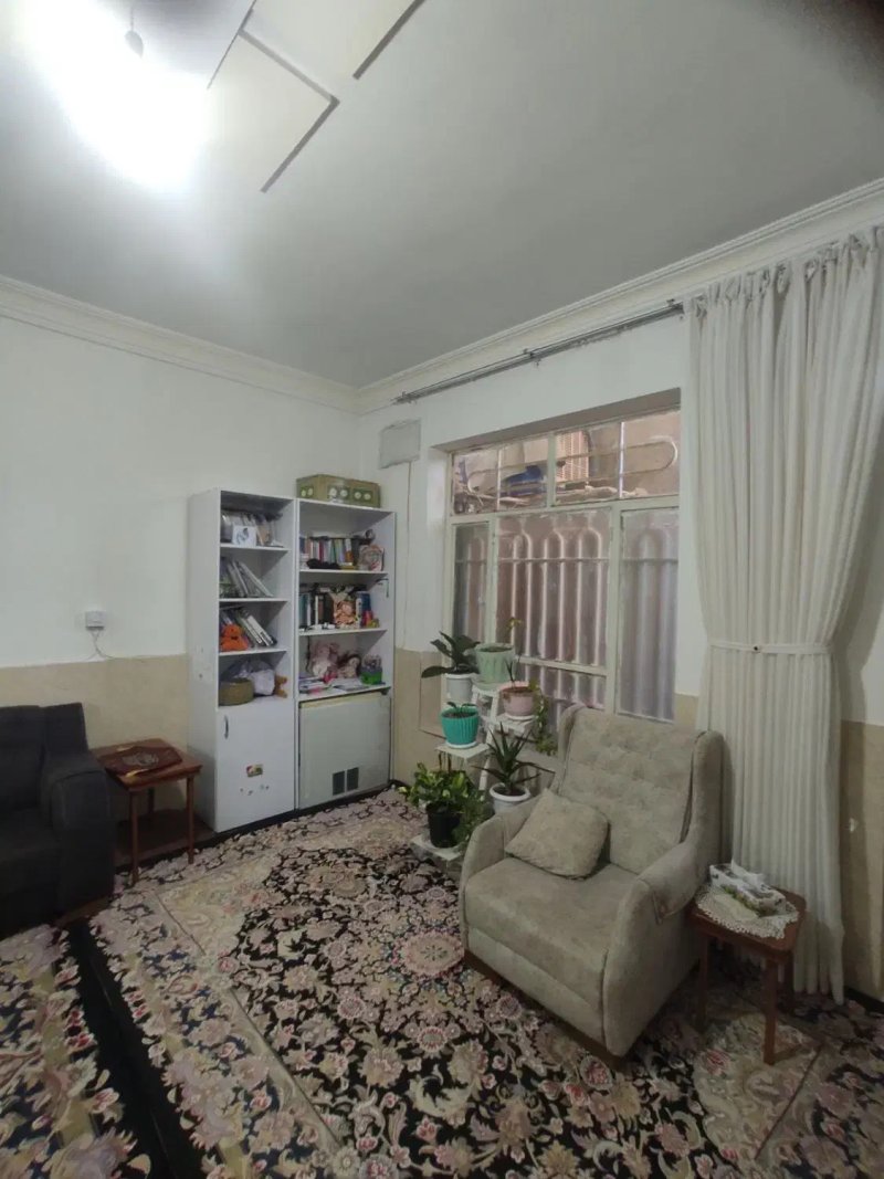 خانه 125 متری یک خوابه در کشمیری مشهد14279734592