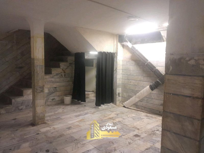 تجاری 140 متری در امیریه شهریار14273734499