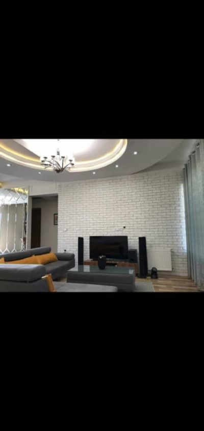 ویلا 1202 متری پنج خوابه در کردان کرج