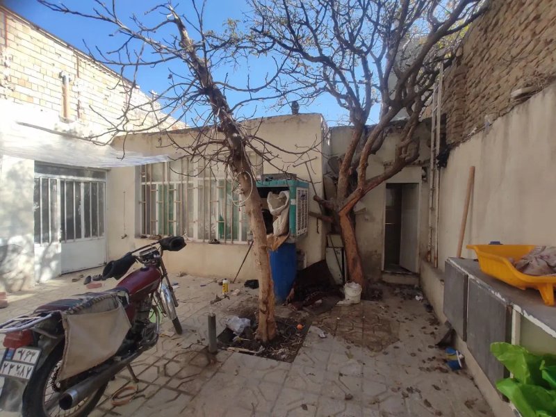 خانه 150 متری دو خوابه در کشمیری مشهد14279934603