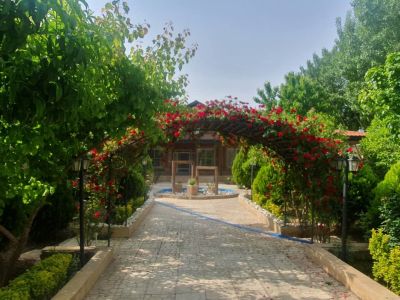 ویلا 1202 متری پنج خوابه در کردان کرج