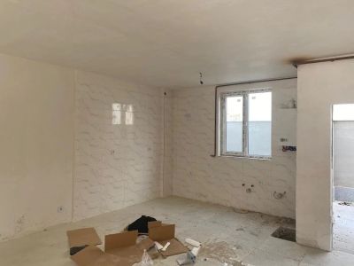 آپارتمان 200 متری دو خوابه در کشمیری مشهد