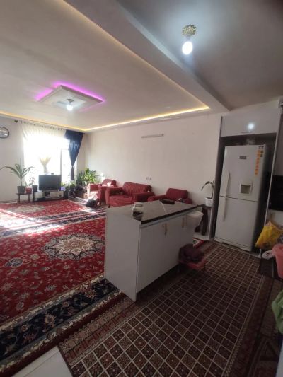 خانه 100 متری دو خوابه در کشمیری مشهد