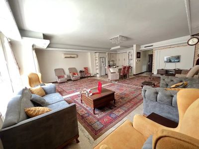 آپارتمان 130 متری سه خوابه در بلوار فردوس تهران