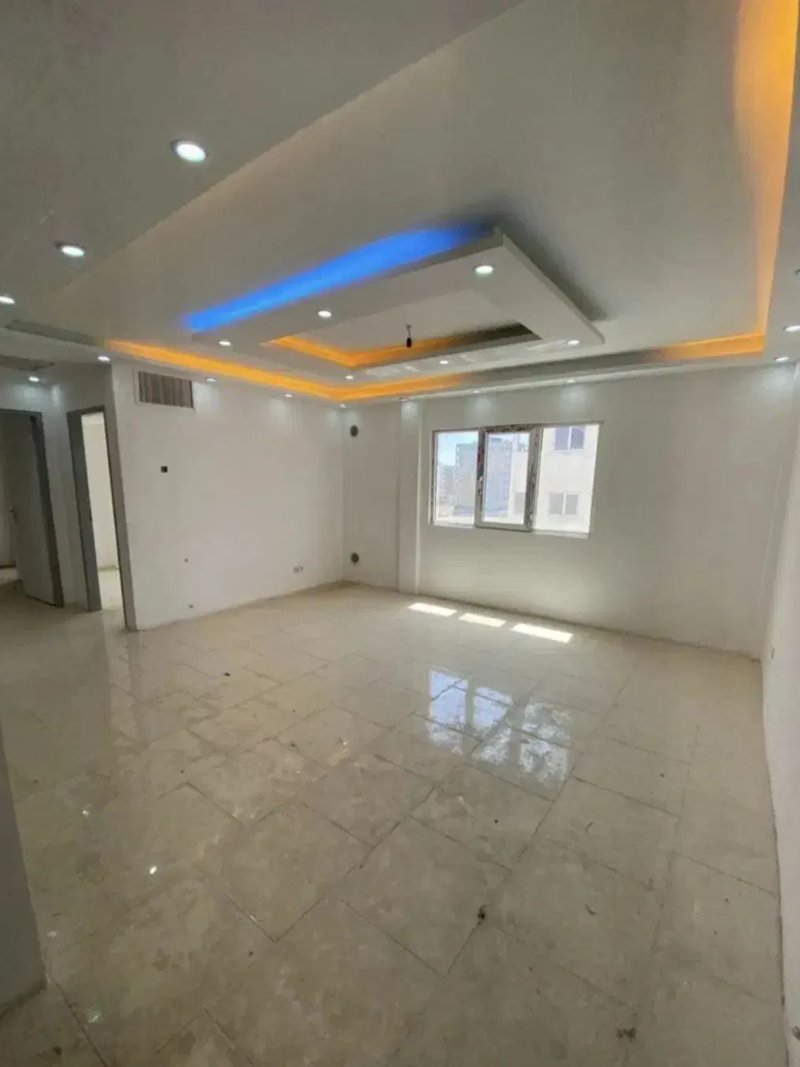 آپارتمان 84 متری دو خوابه در فاز 6 پرند14292334823