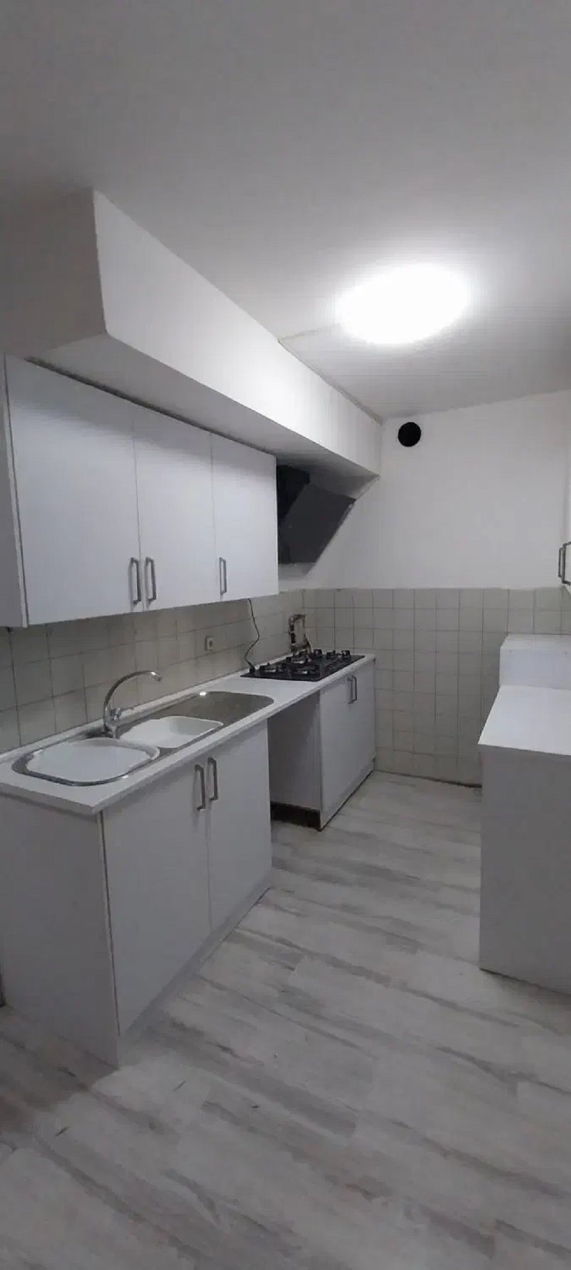 آپارتمان 60 متری یک خوابه در شهرک اکباتان تهران14297934968