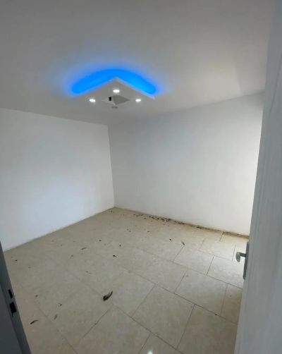 آپارتمان 84 متری دو خوابه در فاز 6 پرند