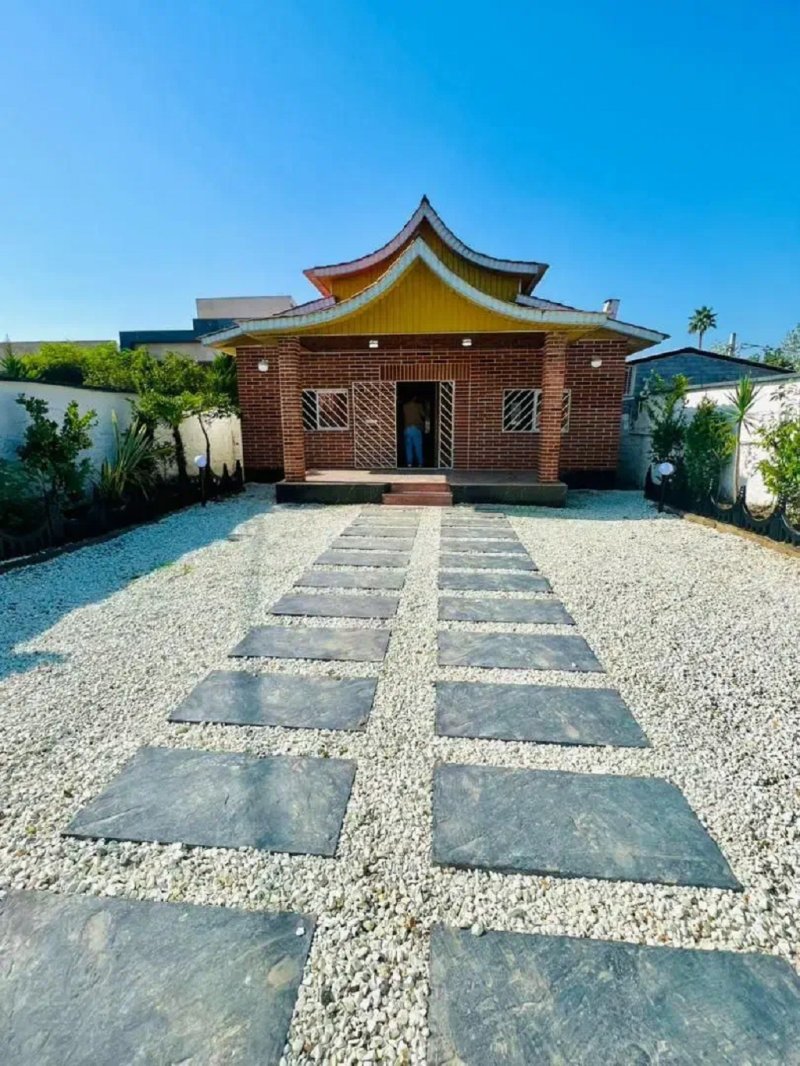 ویلا 250 متری دو خوابه در جاده چمستان آمل14306035091