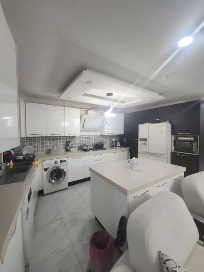 آپارتمان 138 متری دو خوابه در پیربازار رشت