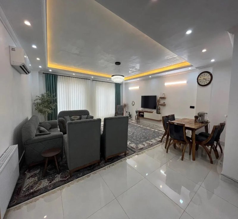 خانه 200 متری سه خوابه در خیابان بابل قائم شهر14312935139