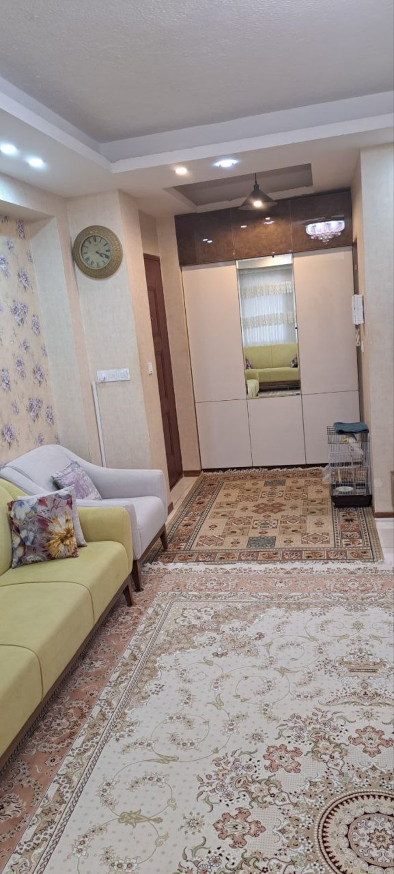 آپارتمان 82 متری دو خوابه در بلوار جمهوری یزد14311535107