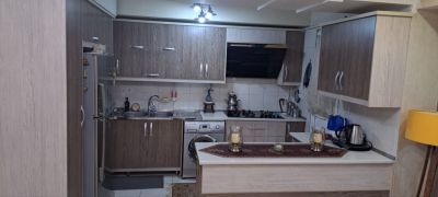 آپارتمان 82 متری دو خوابه در بلوار جمهوری یزد