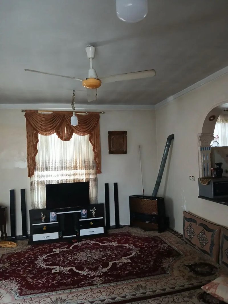 خانه 168 متری دو خوابه در قائمشهر قائم شهر14318535215