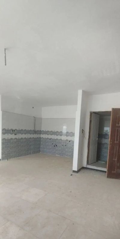 آپارتمان 83 متری دو خوابه در فاز 2 پرند