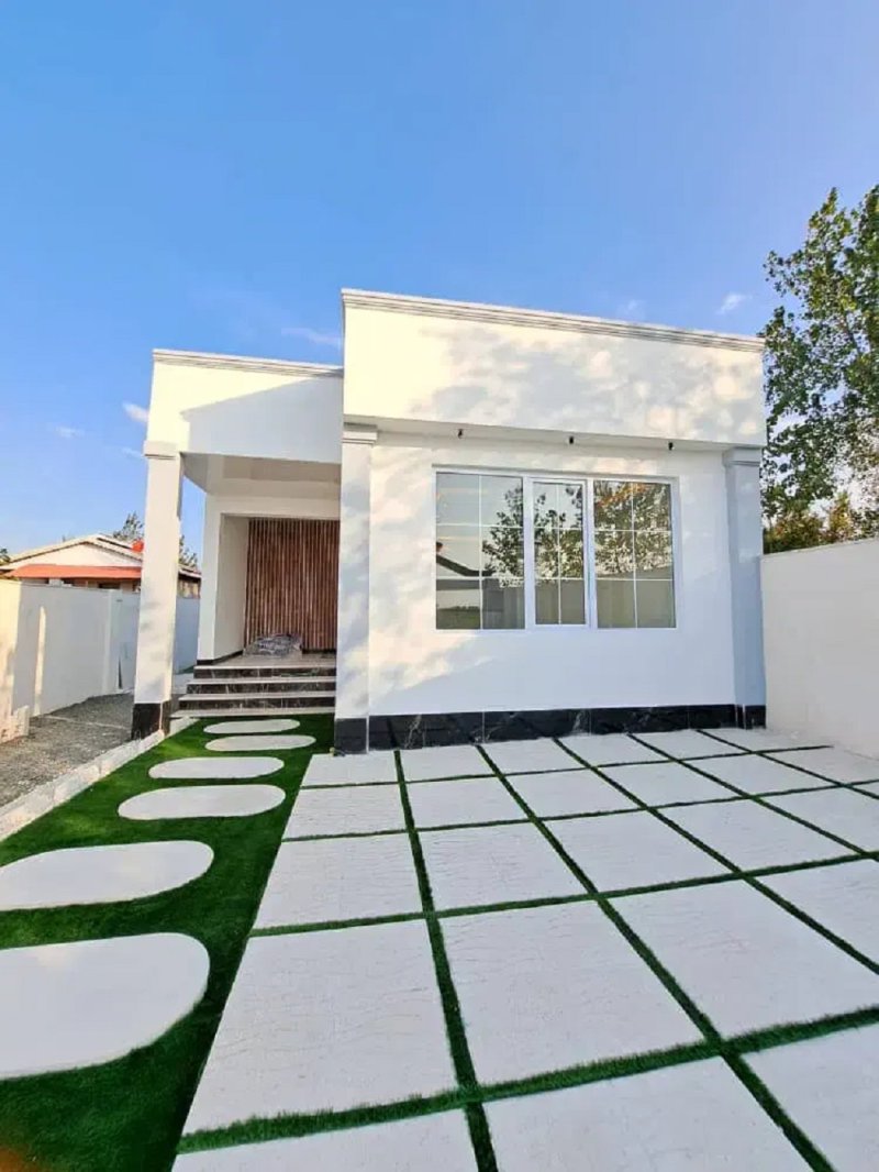 ویلا 280 متری دو خوابه در زیباکنار14327935329