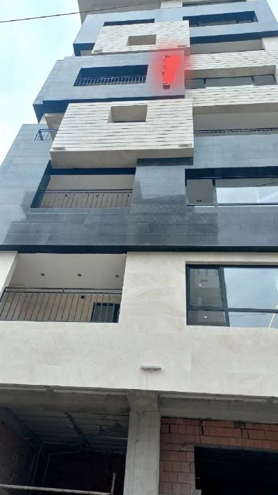 آپارتمان 100 متری دو خوابه در رادیو دریا چالوس