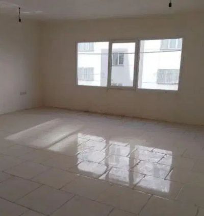 آپارتمان 83 متری دو خوابه در فاز 6 پرند