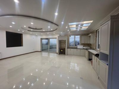 ویلا 1100 متری چهارخوابه در قائمشهر قائم شهر