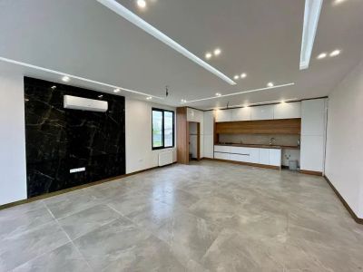 ویلا 250 متری دو خوابه در زیباکنار