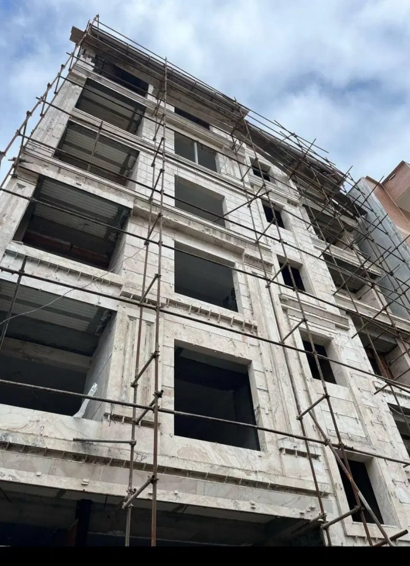 آپارتمان 110 متری دو خوابه در رادیو دریا چالوس14329735409